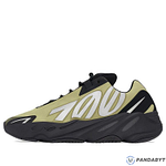 Pandabuy Adidas Yeezy Boost 700 MNVN 'Resin'