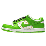 Supreme x Nike Dunk Low OG SB QS „Mean Green”