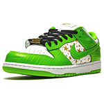 Supreme x Nike Dunk Low OG SB QS „Mean Green”