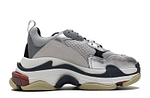 Balenciaga Triple S „Grau Silber“