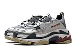 Balenciaga Triple S „Grau Silber“