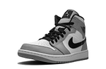 Air Jordan 1 Mid “Gris humo claro”