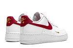 Air Force 1 '07 Essential “Blanco y rojo gimnasio”