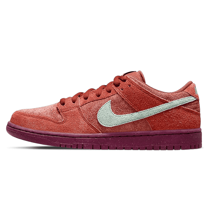 Nike Dunk Low SB « Rouge mystique »