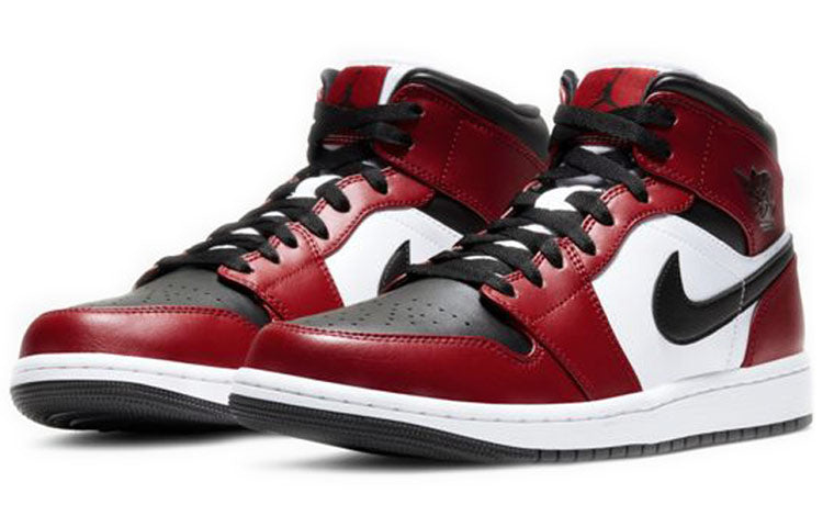 Air Jordan 1 Mid 'Chicago Black Toe'