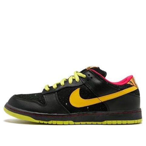 Nike Dunk Low Premium SB 'Space Tiger'