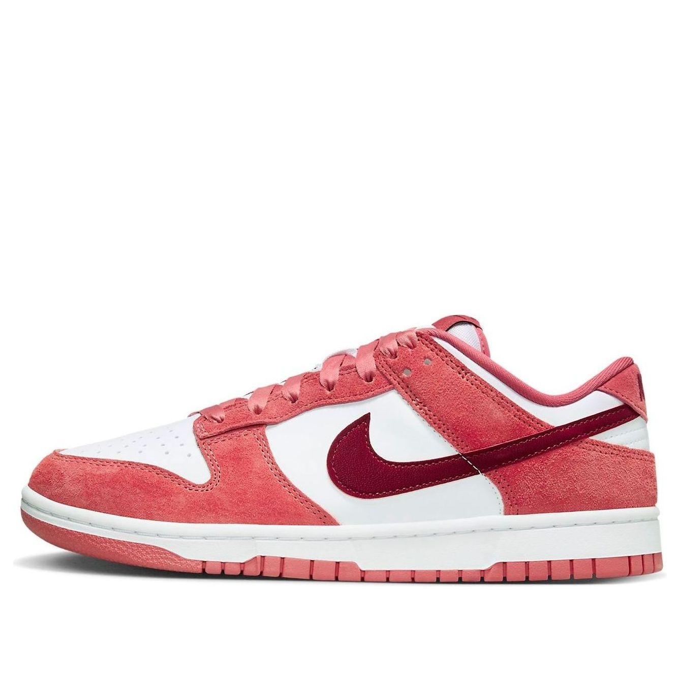 Nike Dunk Low 'Valentines Day'