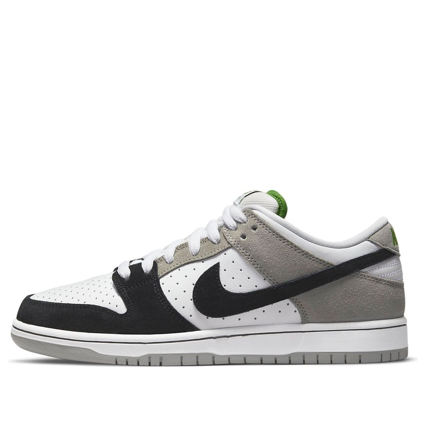 Nike SB Dunk Low 'Chlorophyll'