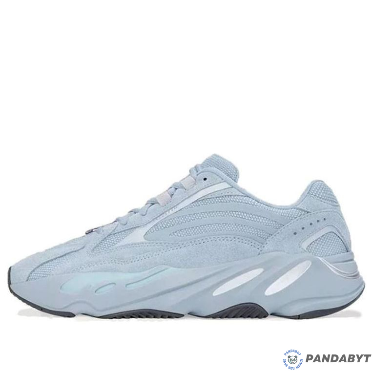 Pandabuy Adidas Yeezy Boost 700 V2 'Hospital Blue'