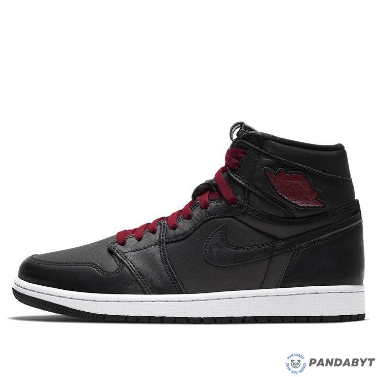 Pandabuy Air Jordan 1 Retro High OG 'Noir Gym Rouge'