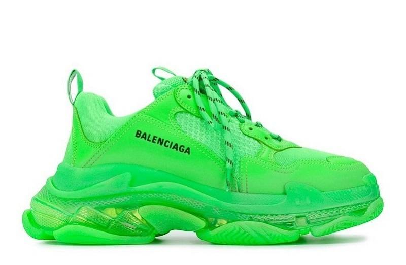 Balenciaga Triple S mit transparenter Sohle „Fluo Green“