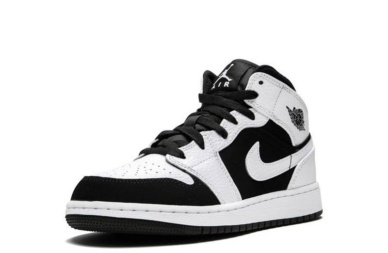 Air Jordan 1 Mid &Quot;White Black&Quot;