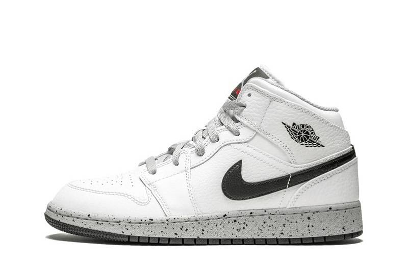 Air Jordan 1 "Cimento Branco" Médio