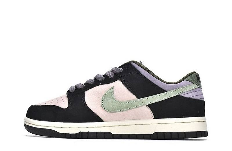 Nike Dunk Low Off-White « Pluton »