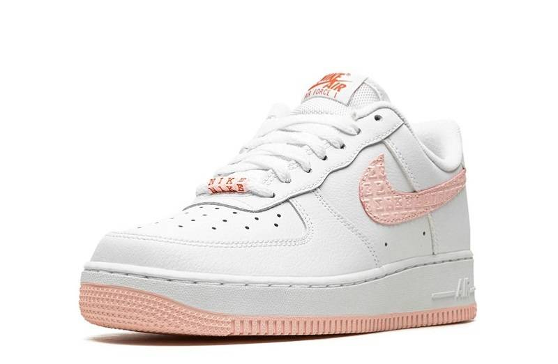 Nike Air Force 1 “Valentine’s Day”