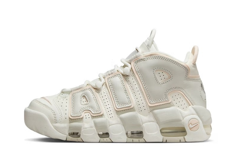 Damen Air More Uptempo „Sail Guava“