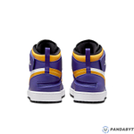 Pandabuy Air Jordan 1 High FlyEase 'Lakers'