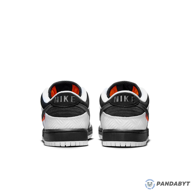 Pandabuy Nike SB Dunk Low x TIGHTBOOTH 'White Black'