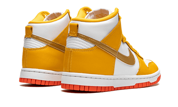 Dunk High University Gold