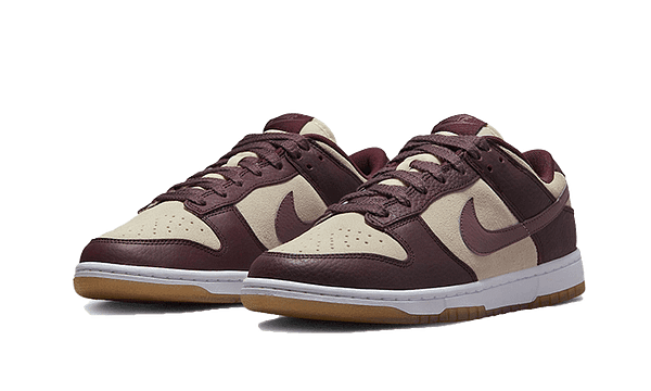 Dunk Low Plum Eclipse