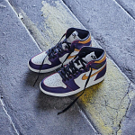 Air Jordan 1 Retro High OG Defiant Nike SB Lakers