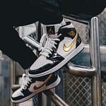 Air Jordan 1 Mid Patent 'Black Gold'