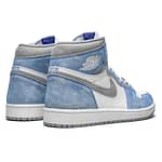 Air Jordan 1 Retro High OG 'Hyper Royal'