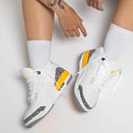 Air Jordan 3 Retro Wmns 'Laser Orange'