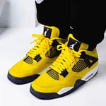 Air Jordan 4 Retro 'Lightning' 2021