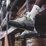 Air Jordan 4 Retro SE 'Neon 95'