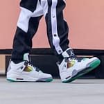 Air Jordan 4 Wmns Retro 'Rasta'