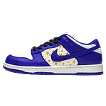 Supreme x Nike Dunk Low OG SB QS 'Hyper Royal'