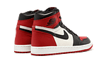 Air Jordan 1 Retro High Bred Toe