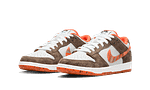 SB Dunk Low Crushed D.C.