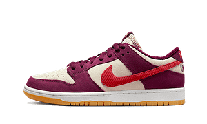 SB Dunk Low Skate Like A Girl Bordeaux