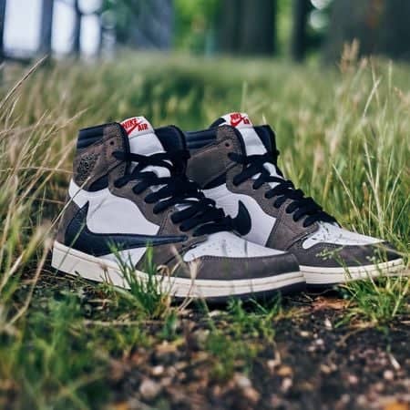 Air Jordan 1 Retro High Travis Scott