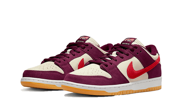 Sb Dunk Low Skate Like A Girl Bordeaux