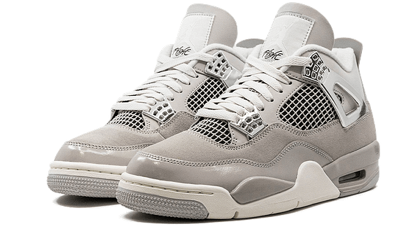 Air Jordan 4 Retro Frozen Moments