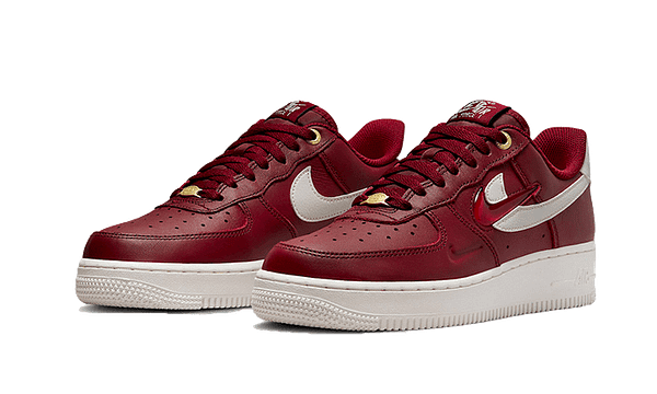 Air Force 1 '07 Premium Team Red History Of Logos