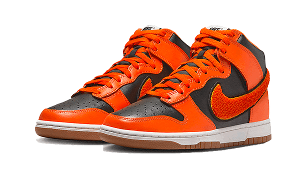 Dunk High University Chenille Swoosh Safty Orange