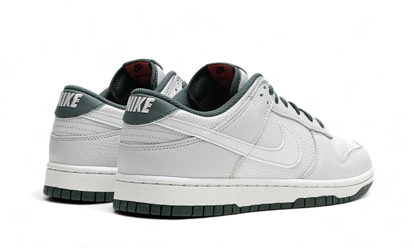 Dunk Low Retro Se Photon Dust Vintage Green