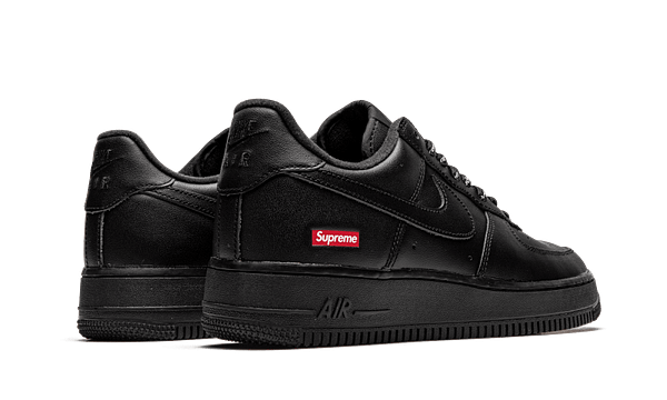 Air Force 1 Low Black Supreme