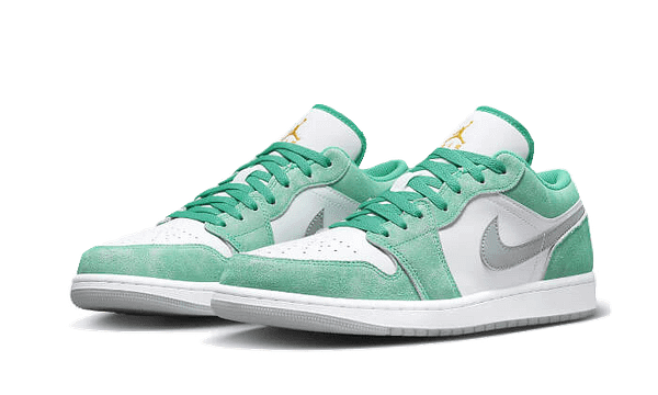 Air Jordan 1 Low Se New Emerald Grey