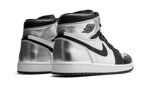 Air Jordan 1 Retro High Silver Toe