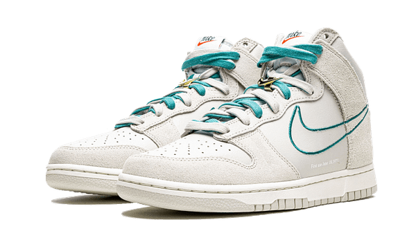 Dunk High First Use Light Bone Green Noise