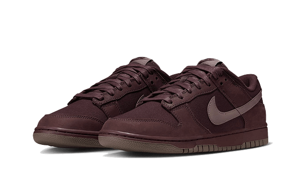 Dunk Low Premium Burgundy Crush