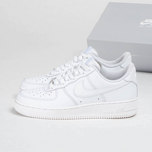 Air Force 1 Low '07 Triple White