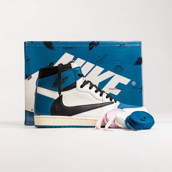 Air Jordan 1 Retro High Og Sp Travis Scott Fragment Military Blue