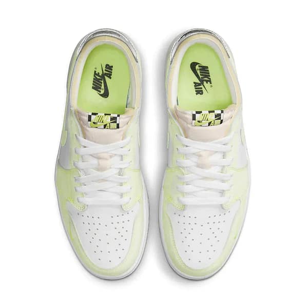 Air Jordan 1 Low Og 'Ghost Green'