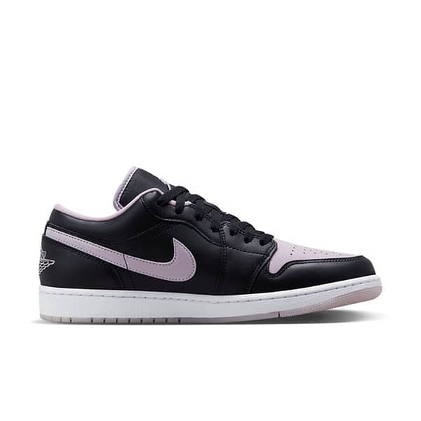 Air Jordan 1 Low Se 'Black Iced Lilac'